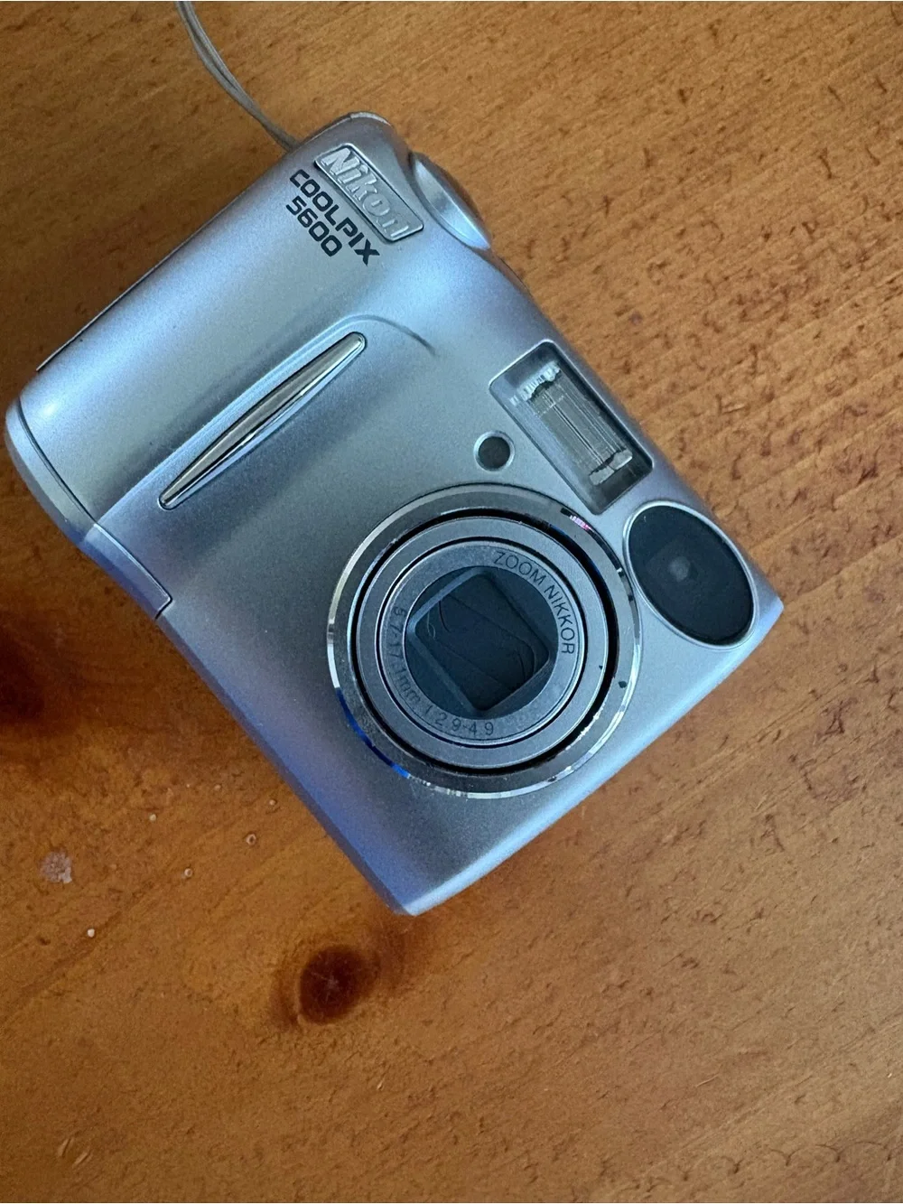 Nikon Cool Pix 5600 5.1 Megapixel Digital Compact Camera, Brand New